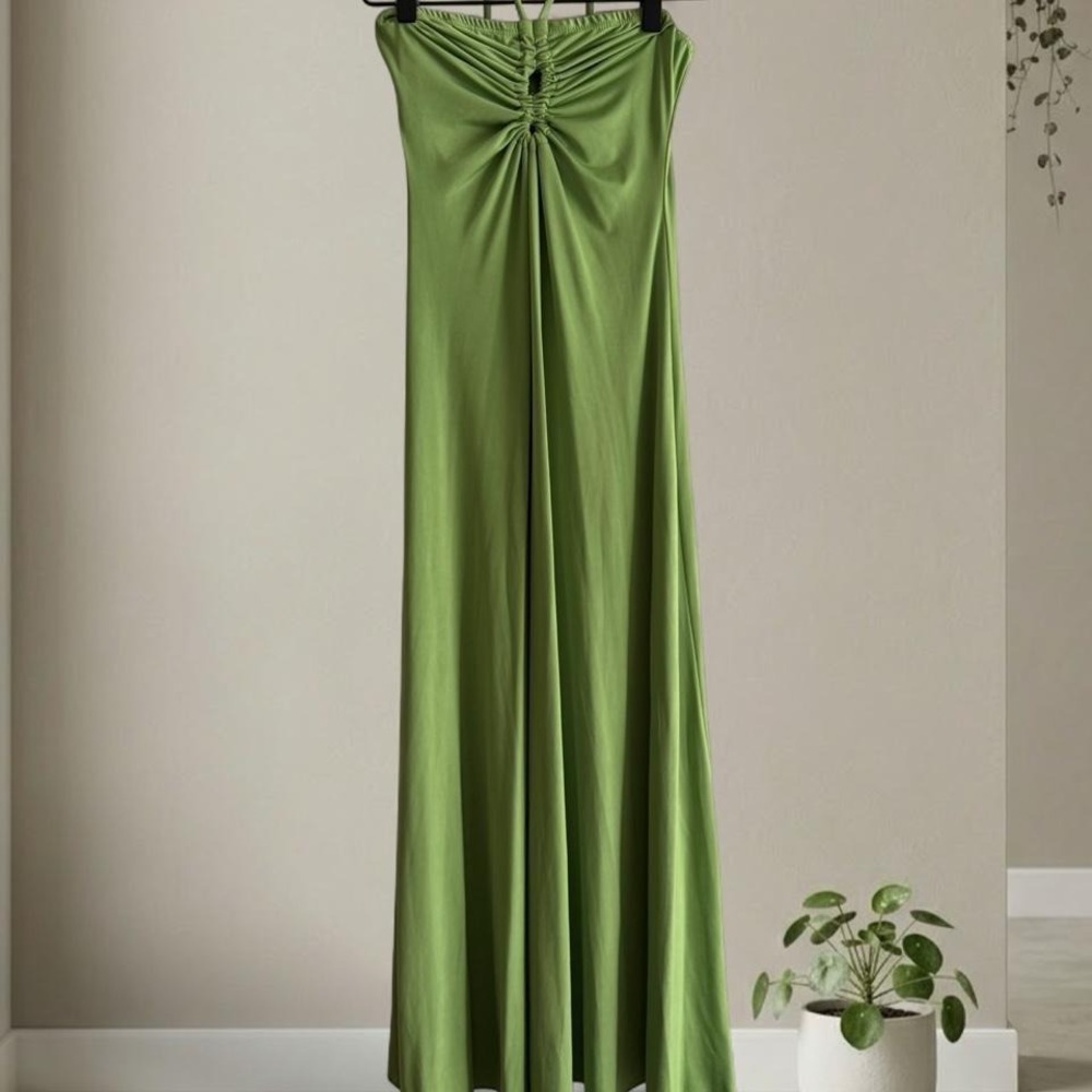 Sincerely Jules green maxi dress Size M